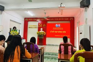 LỄ KẾT NẠP ĐẢNG VIÊN